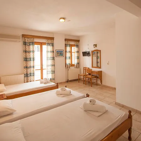 Affittacamere Laura Città di Skiathos