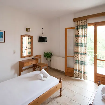 Affittacamere Laura Città di Skiathos