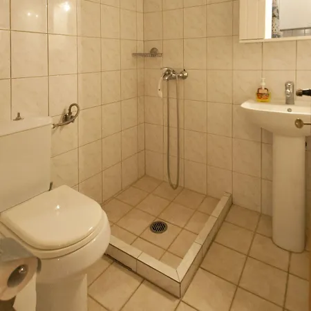 Casa de hóspedes Laura 3*