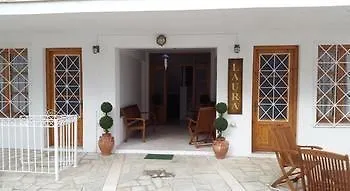 Laura 3* Σκιάθος Πόλη