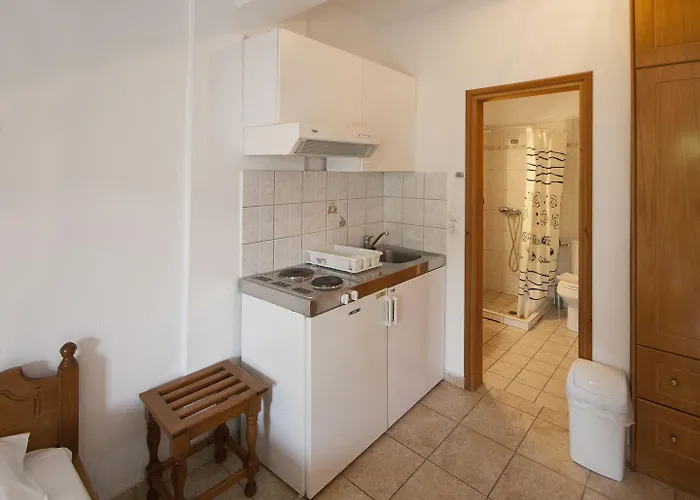 Guest house Laura Skiathos Skiathos Town