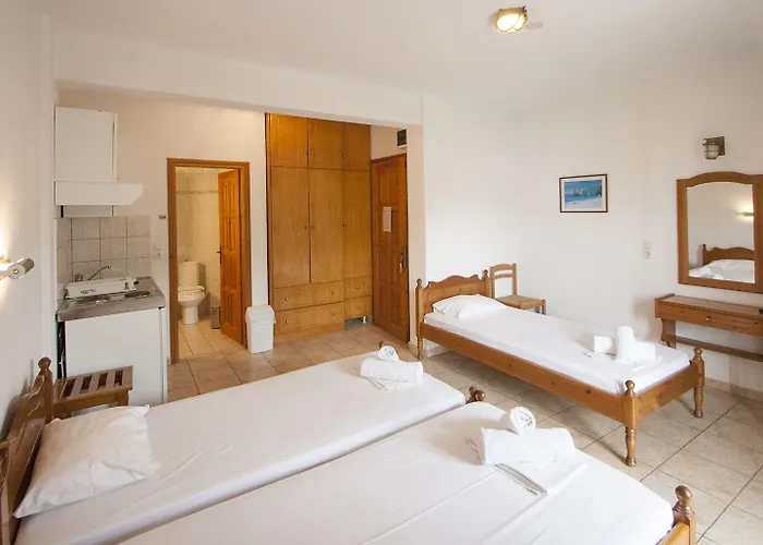 Guest house Laura Skiathos Skiathos Town