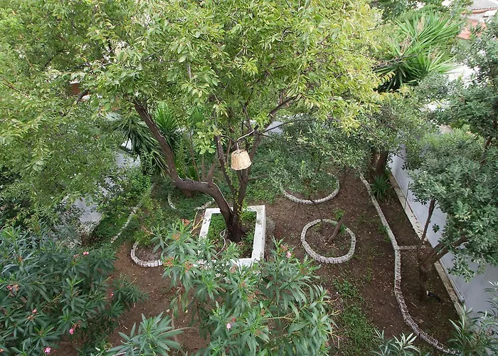 Guest house Laura Skiathos Skiathos Town