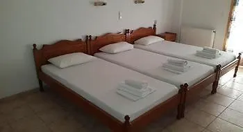 Laura Skiathos Skiathos Town